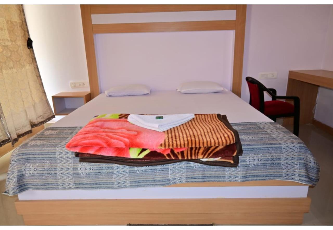 Moon Shine Garden Resort Lakshmanpur المظهر الخارجي الصورة